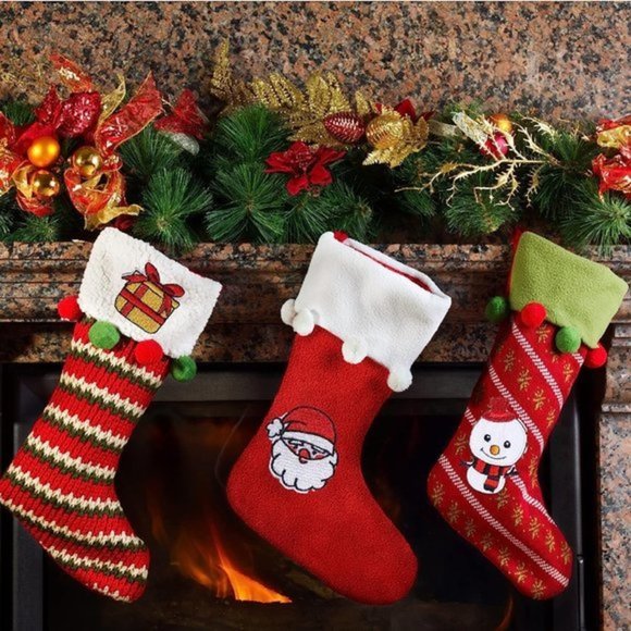 Christmas Embroidered Assorted Iron on Applique Patches - Picture 5 of 7